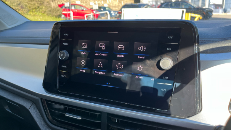 Volkswagen T-Roc 1.0 TSI Life 5dr Petrol Hatchback